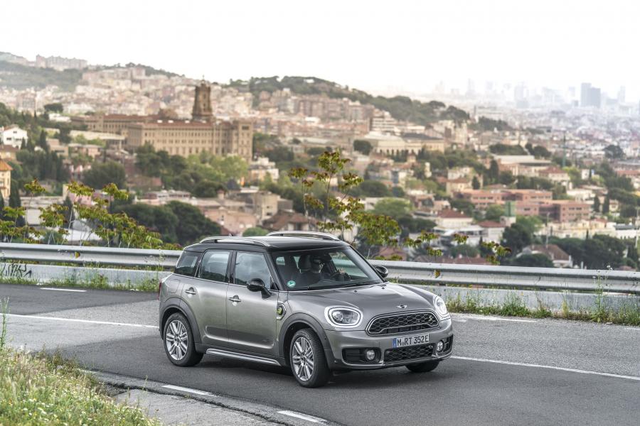  Mini Cooper S E Countryman ALL4 (F60) 2017 года  (WW) (фото 157 из 173)